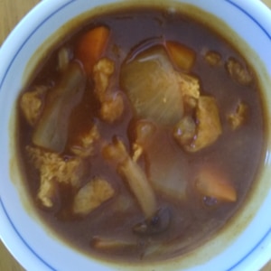 肉の代わりに油揚げを！の節約カレー